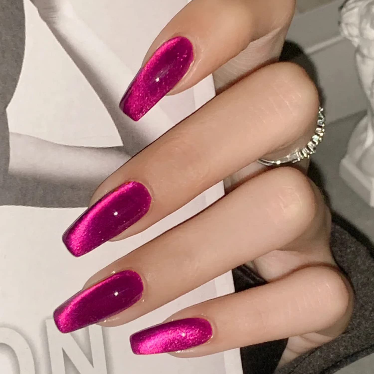 AHAMIOU kit vernis gel œil-de-chat rose foncé, parfait pour nail art maison.