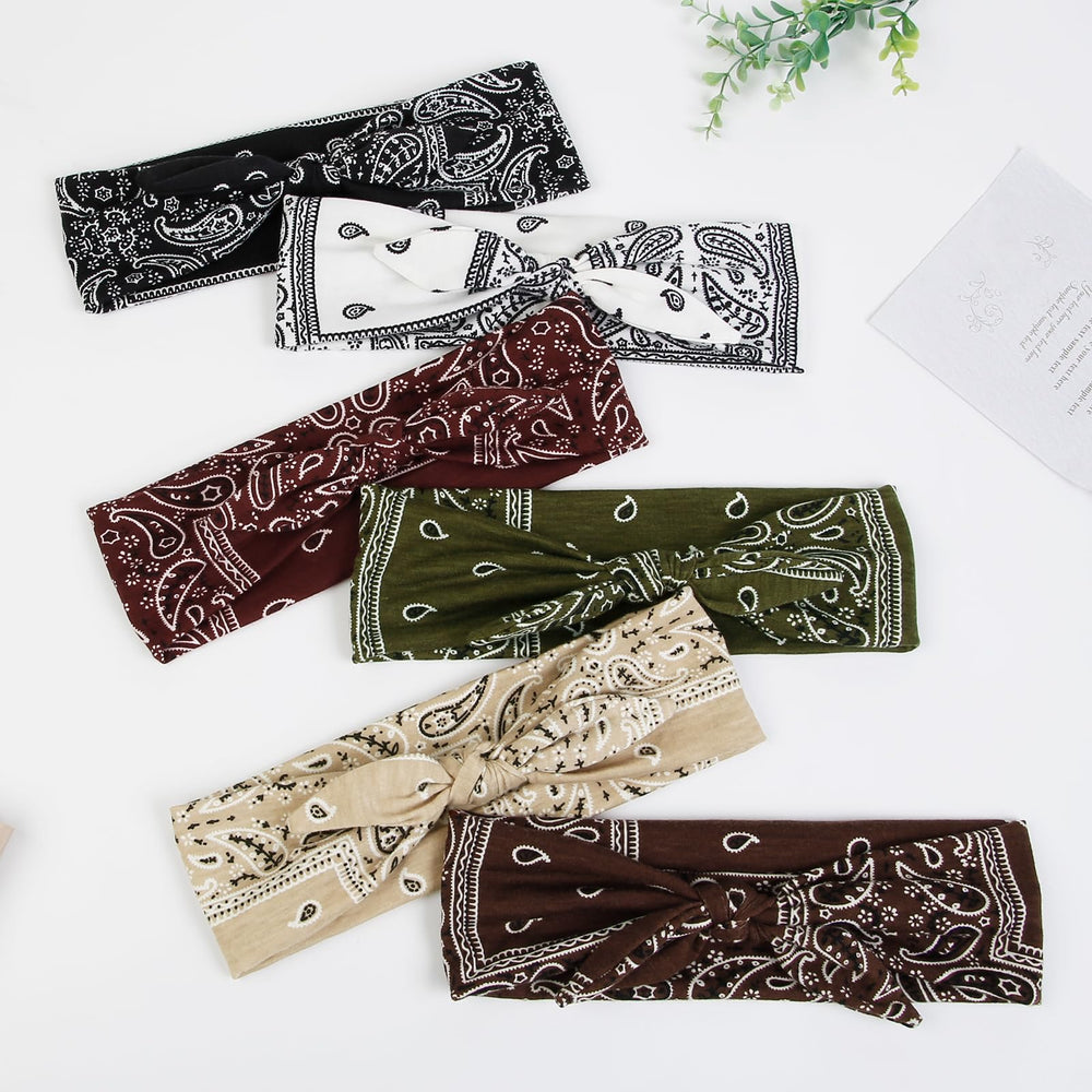 Ensemble bandana paisley AIBFRID, six pièces pour varier les tenues.