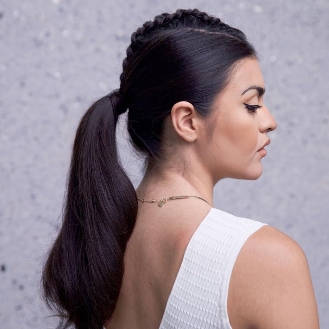 AIIR Pâte de coiffage, avant-après montrant tenue souple et naturelle.