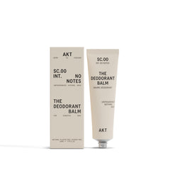 AKT Baume Déodorant – texture crème invisible qui sèche rapidement et protège toute la journée.
