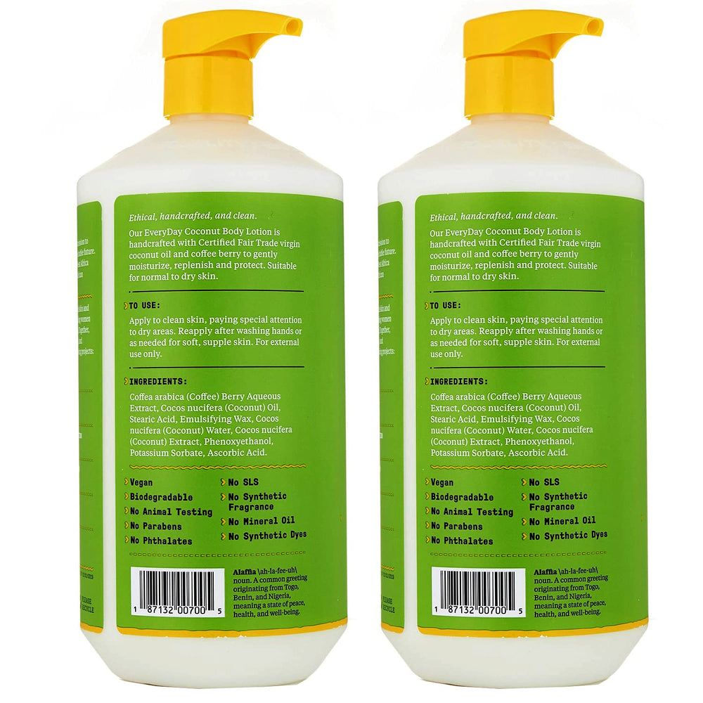 Texture crème hydratante prête à être appliquée sur peau sèche.