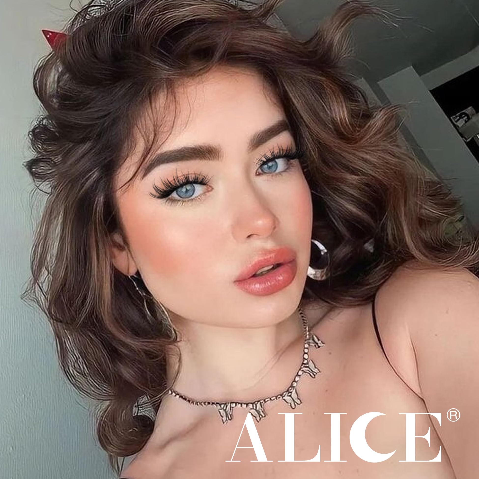 ALICE regard-fini-naturel: résultat élégant et discret au quotidien.
