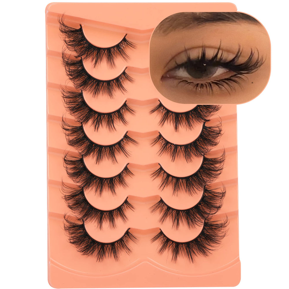 Cils fins et évasés de ALICROWN HAIR en gros plan pour un regard naturel.