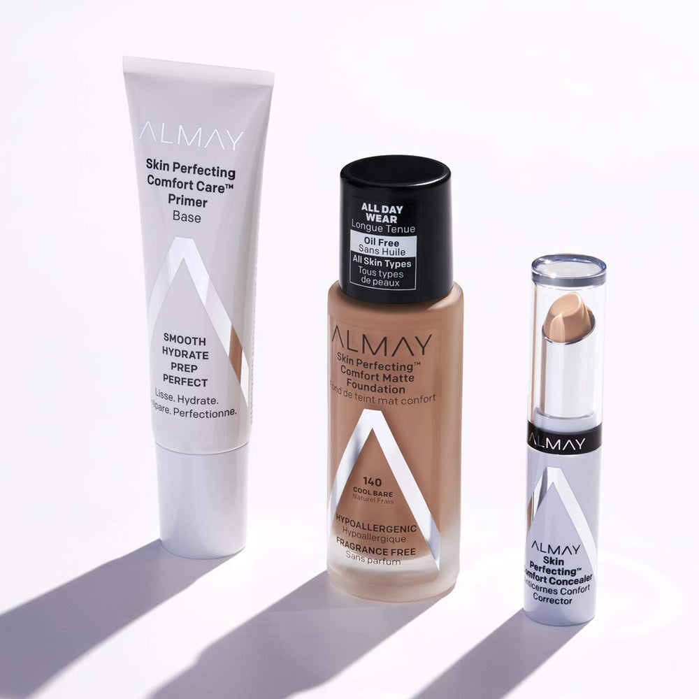 Astuce: bien secouer et appliquer du centre du visage vers l'extérieur.