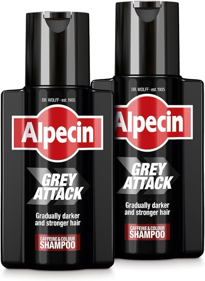 La bouteille Alpecin Gray Attack prête à l’emploi pour une couleur naturelle.
