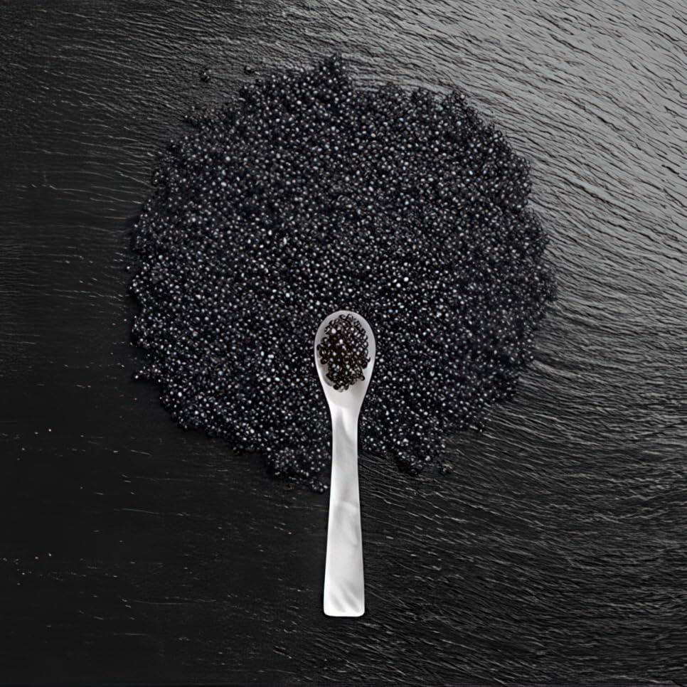 Texture luxueuse et hydratante d'Alterna Caviar Anti-Âge, sensation soyeuse lors du rinçage.