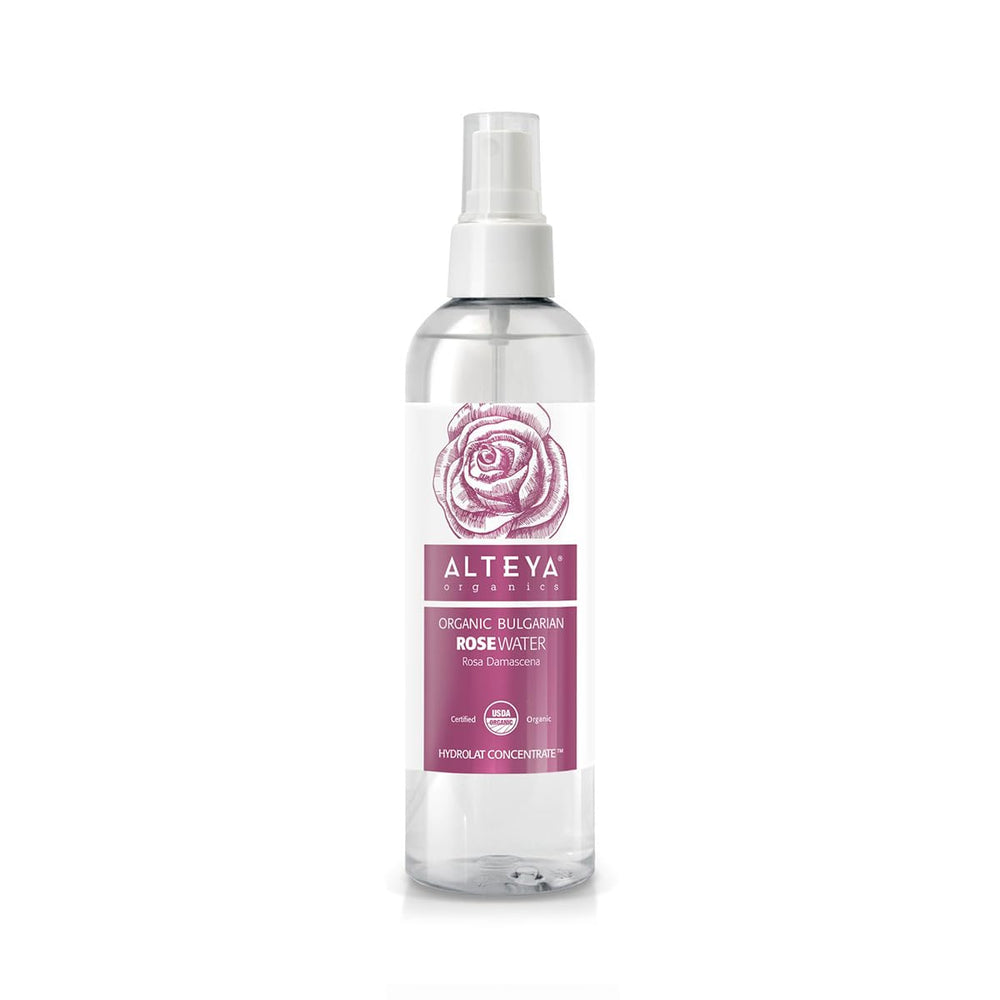 Alteya Organics Eau de Rose Tonique – bouteille prête à rafraîchir et hydrater la peau.