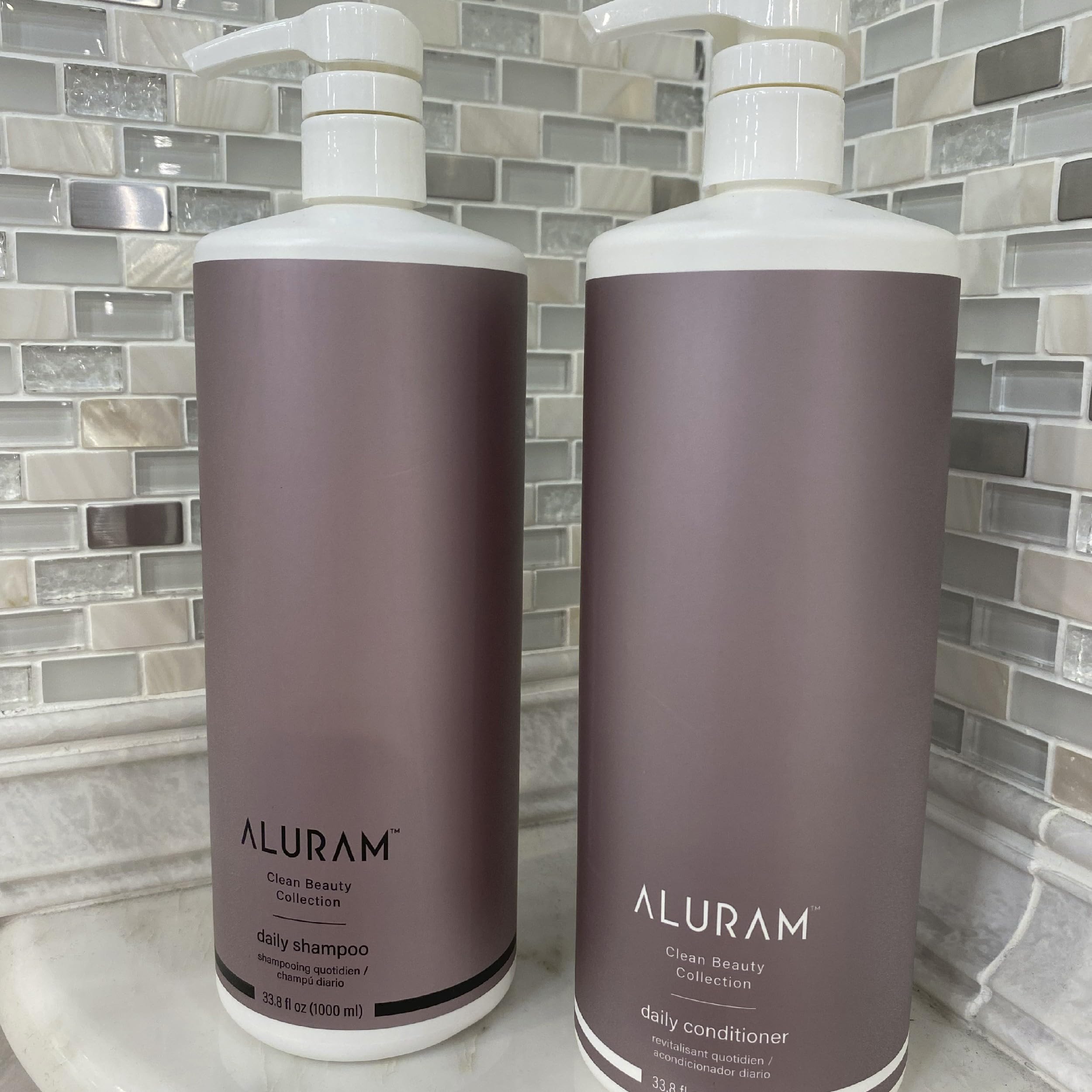 ALURAM Texture légère et crème mousse révélant une propreté douce à chaque lavage.