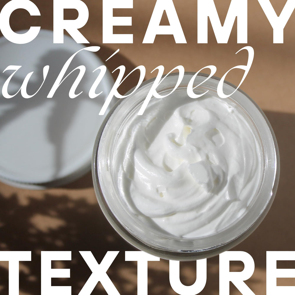 Amallow texture mousse crème légère sur peau, sensation confortable.