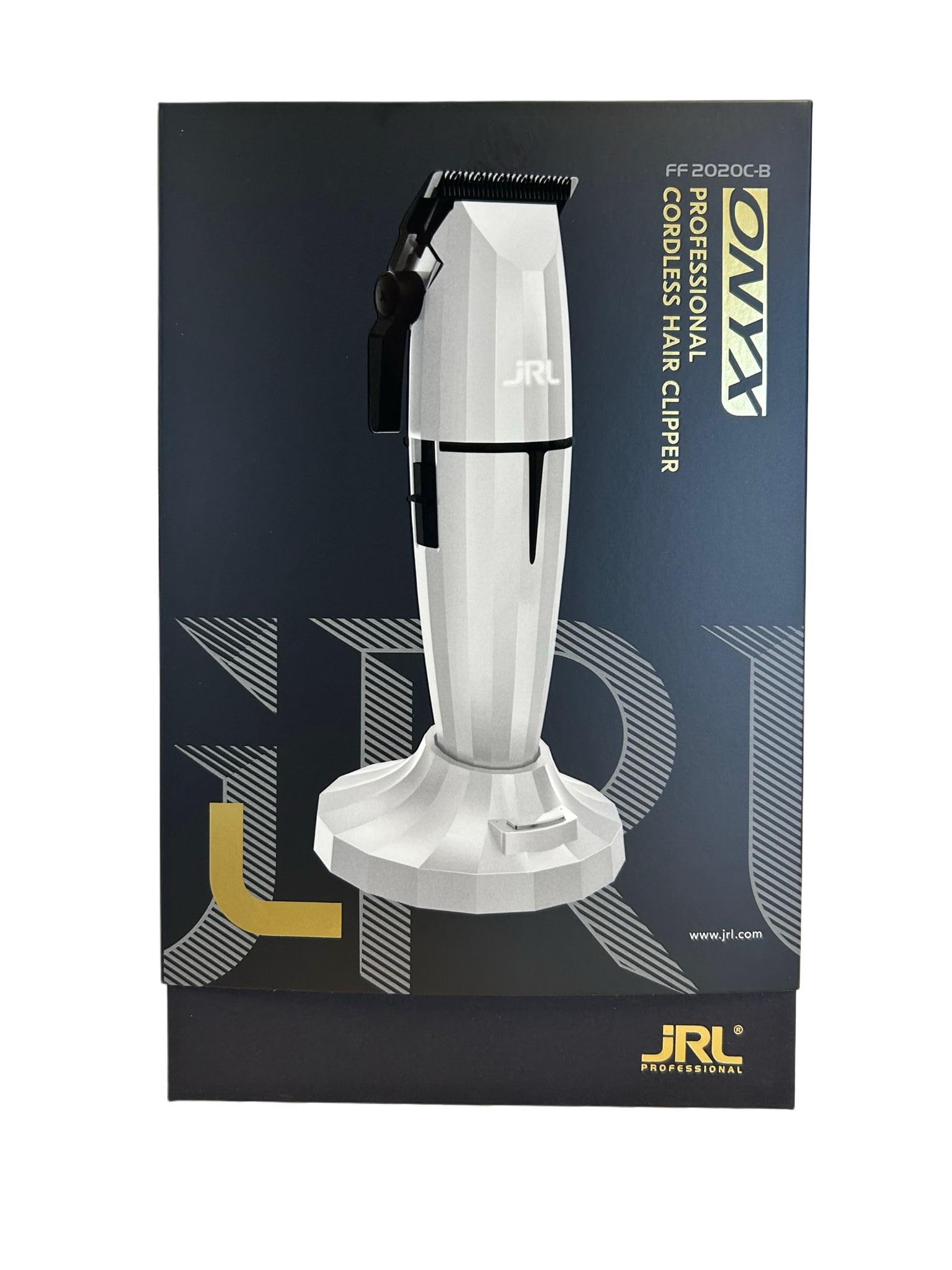 JRL GHOST clipper silencieux pour un travail exact en salon.