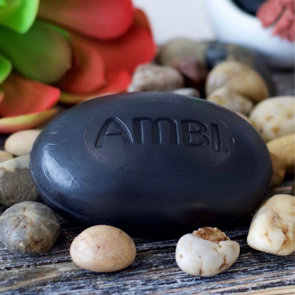 Ambi Savon Noir Karité – utilisation visage et corps simple.