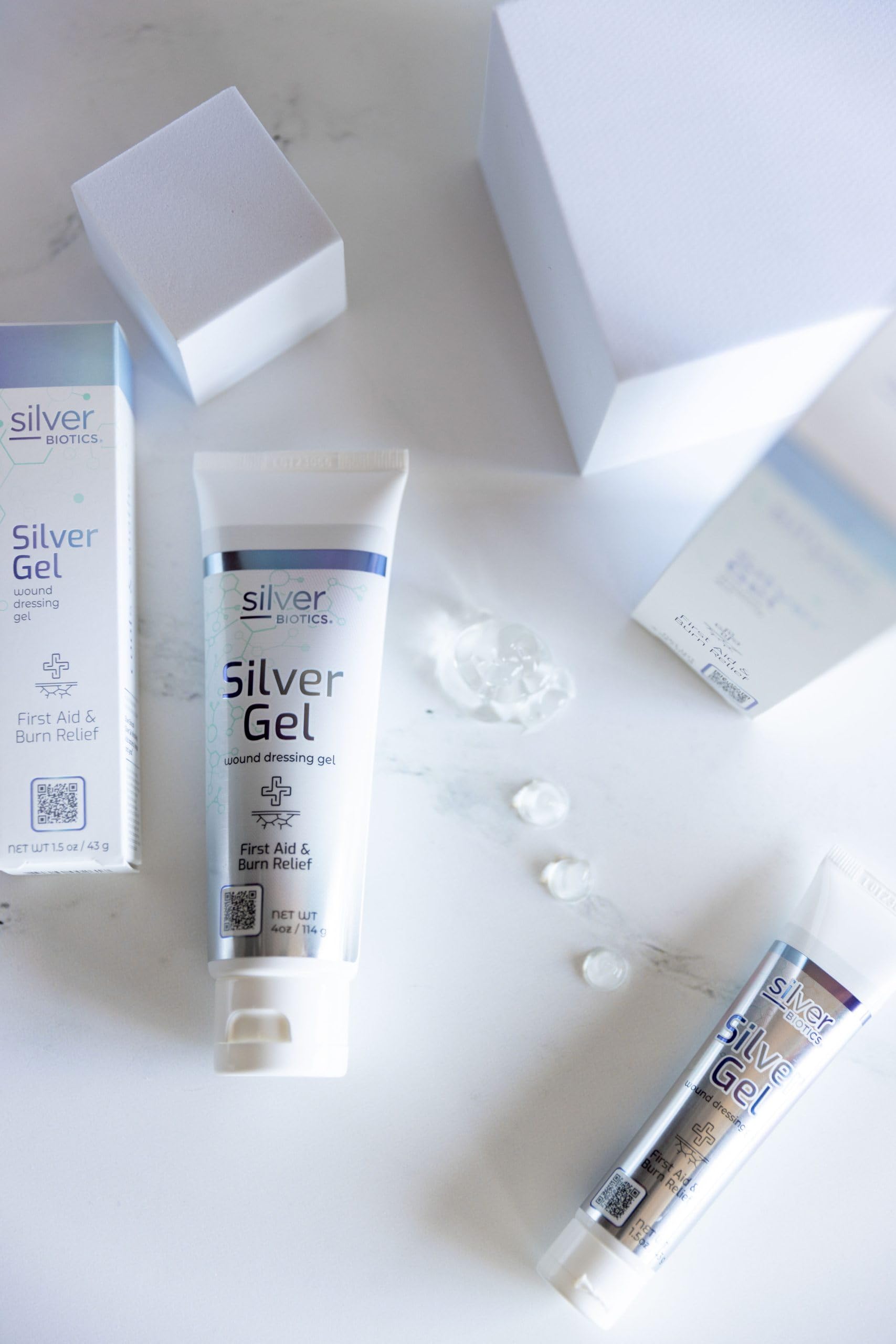 Application sur peau irritée avec l’applicateur Silver Biotics pour soin.