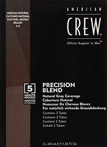 Cheveux gris naturel obtenus avec AMERICAN CREW après application.