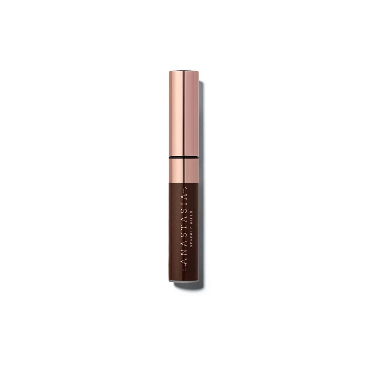 Application précise avec la brosse du Gel Teinté Sourcils Espresso.