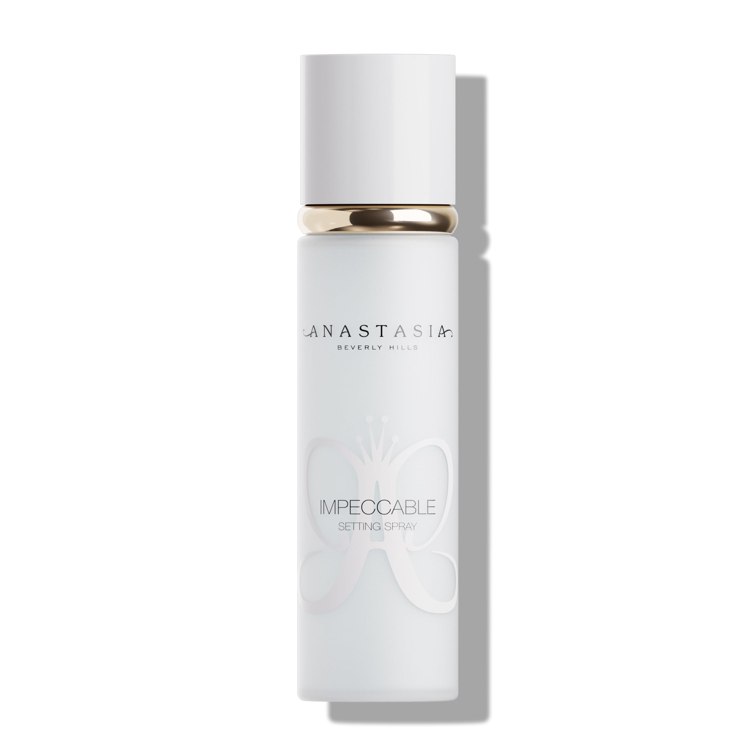 Anastasia Beverly Hills Impeccable Blurring Matte Setting Spray, utilisation en zigzag pour un fini sans brillances