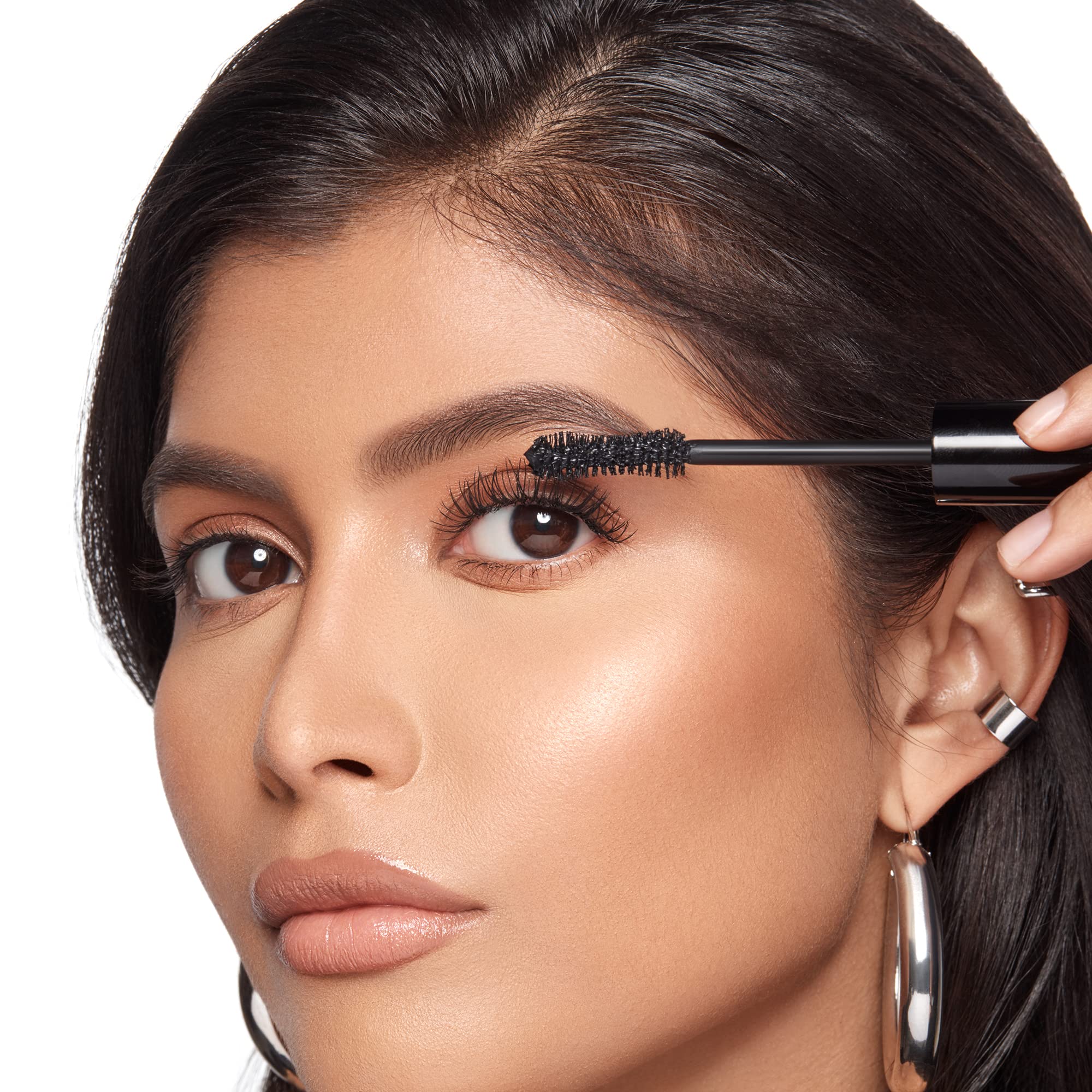 Lash Brag Mascara, application fluide et confortable sur les cils