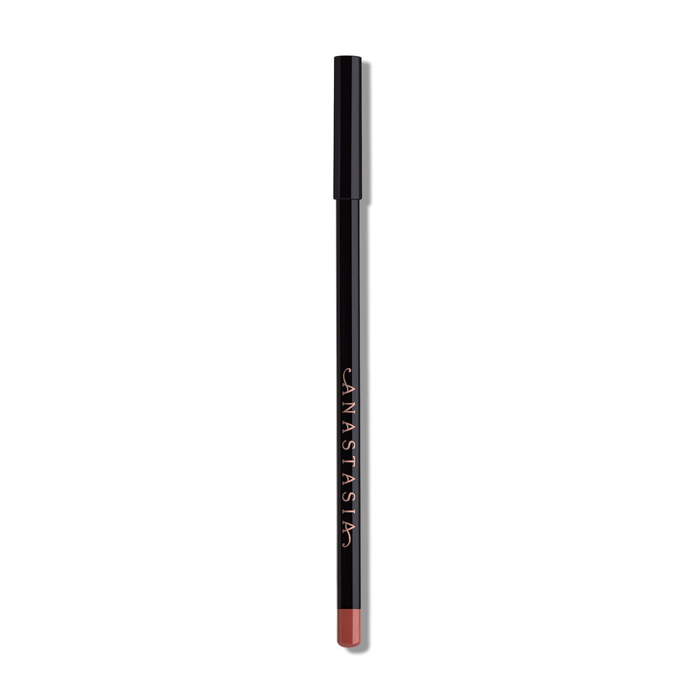 Liner Raisin Anastasia Beverly Hills application crémeuse et couleur veloutée.