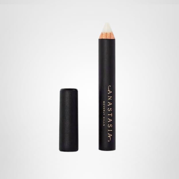 Pigmentation intensifiée avec le Duo Poudre Sourcils pour un résultat précis