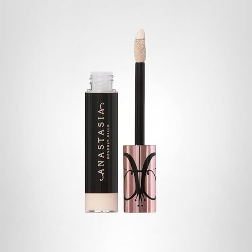 Anastasia Beverly Hills Magic Touch Concealer – texture crémeuse pour un maquillage confortable.