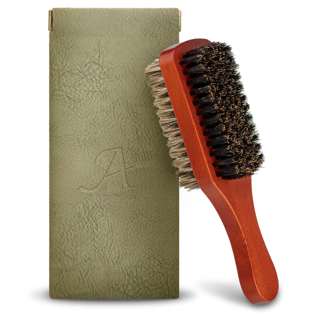 Brosse Ancable à poils de sanglier, face dure pour dompter les cheveux épais.