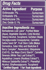 Andalou Naturals Sérum Visage SPF30 mélange avec hydratant pour protection.