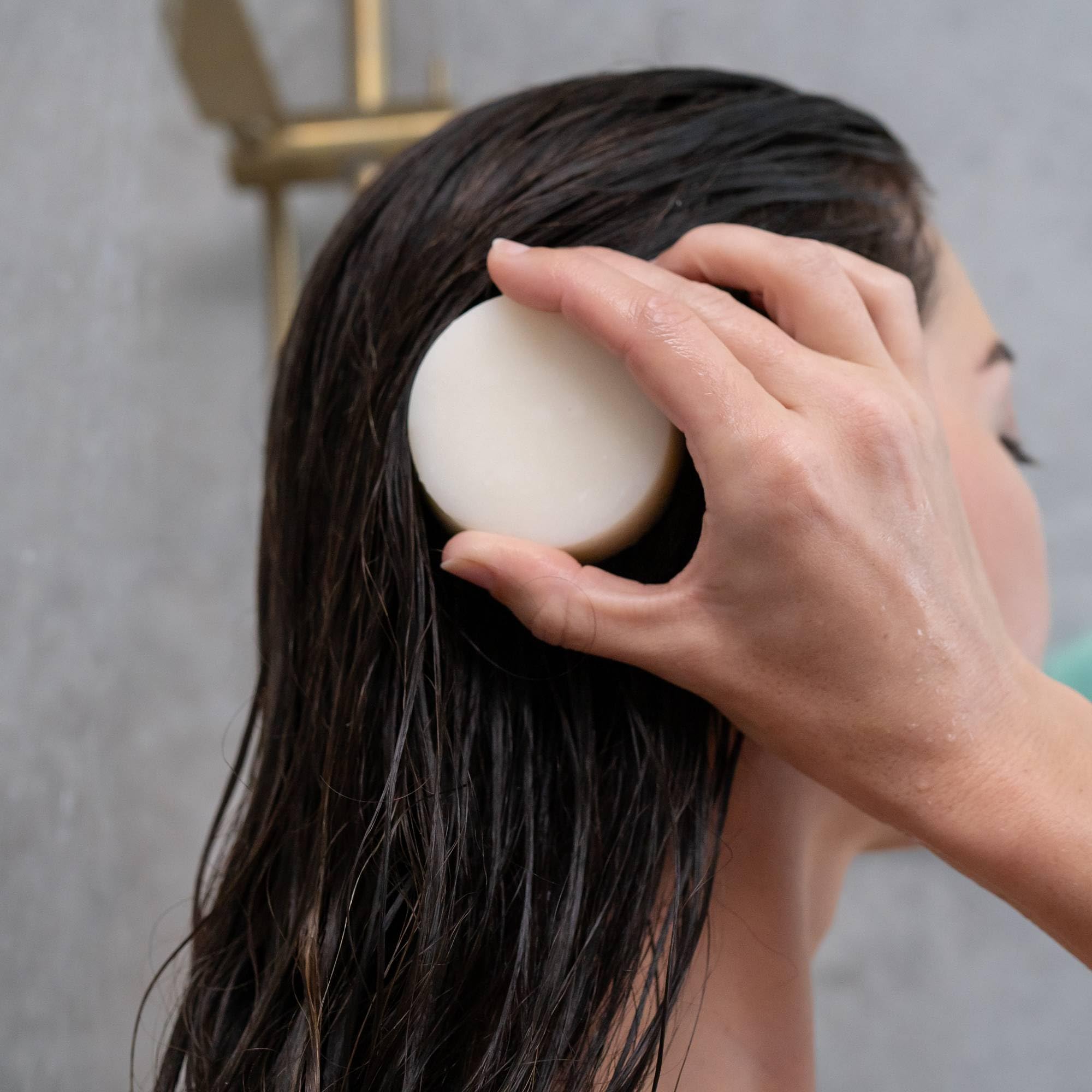 ANIHANA conditionneur-bar texture légère, sans résidu lourd sur cheveux.