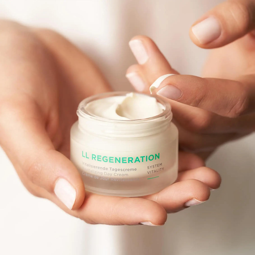 ANNEMARIE BÖRLIND LL REGENERATION - Héritage forêt Noire et beauté verte.