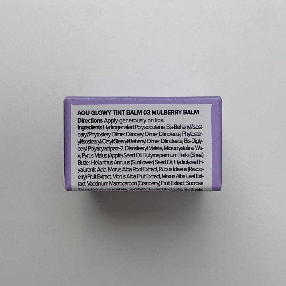 AOU Glowy Tint Balm application demo on lips demonstrates smooth texture