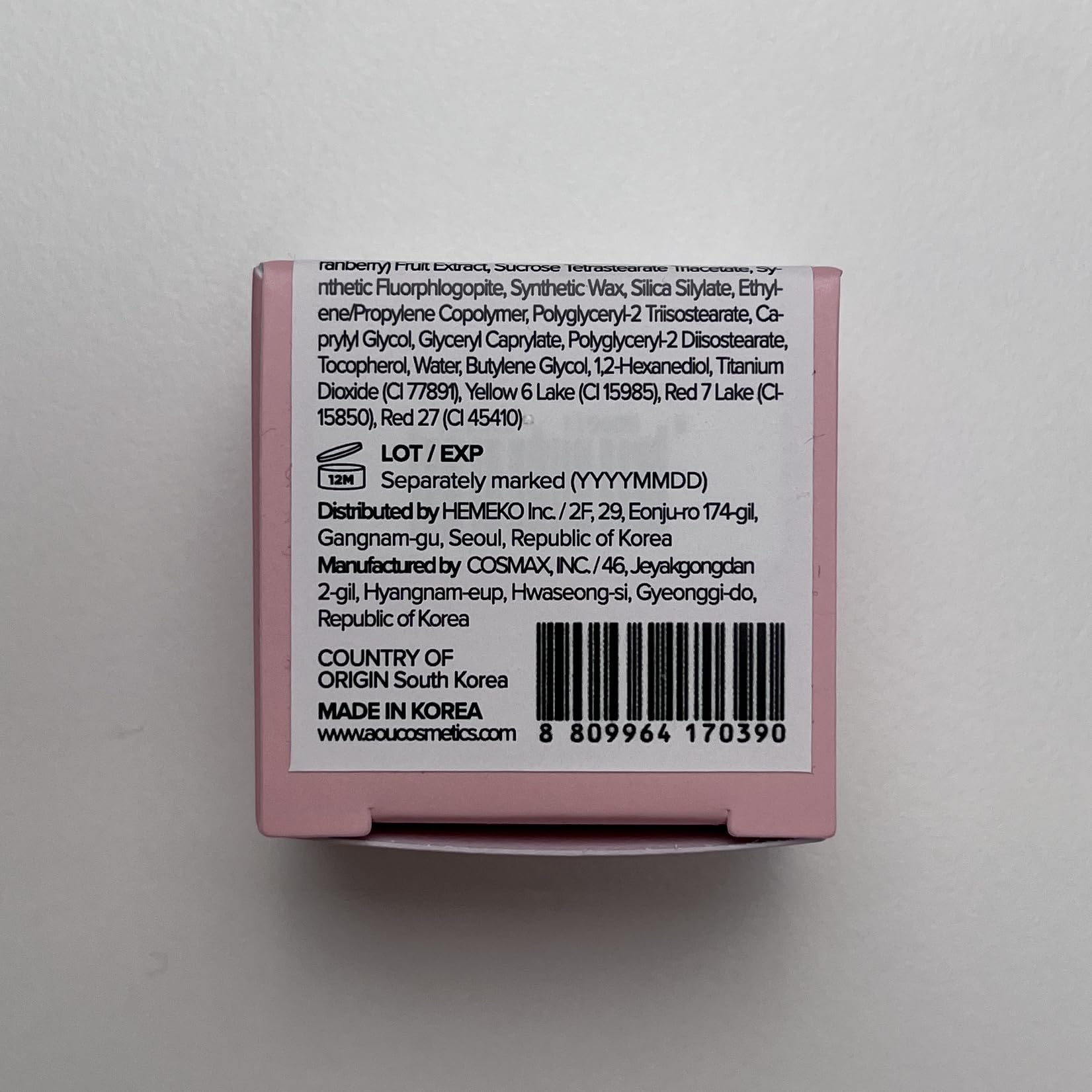 AOU Glowy Tint Balm uses natural fruit extracts for moisture