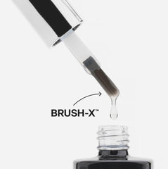 APRÉS Base Gelcoat X nails application highlights easy coverage and protective base.