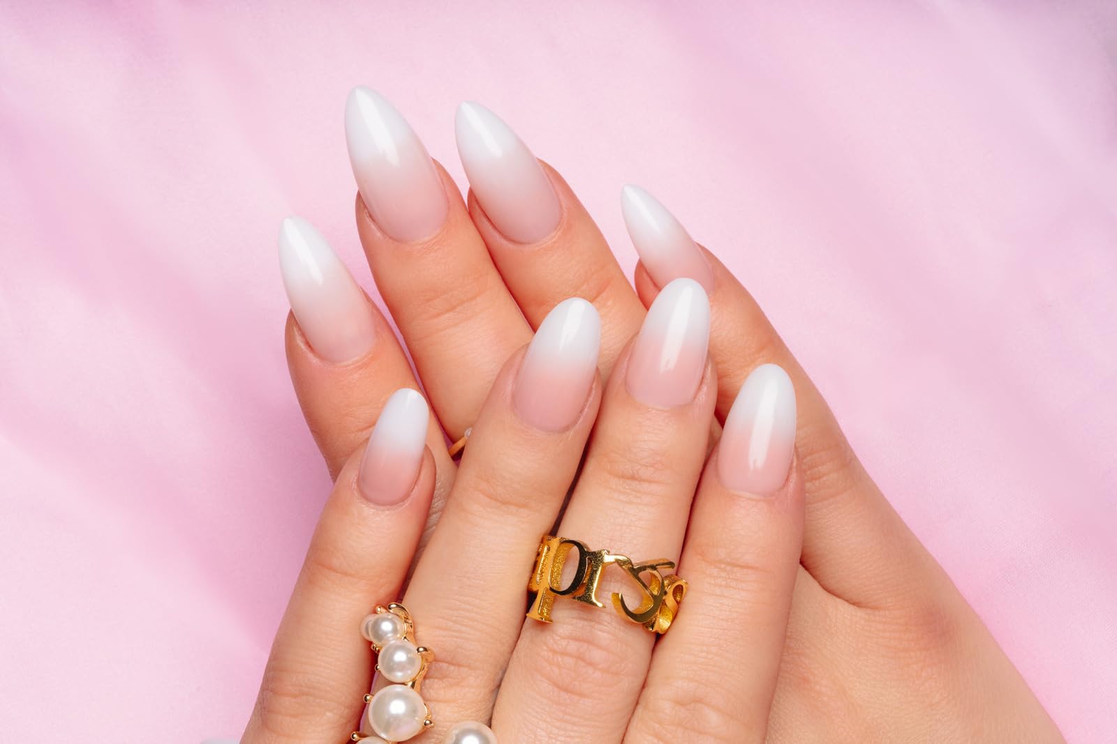 Dégradé ombré Gel-X avec transition nette pour un look chic