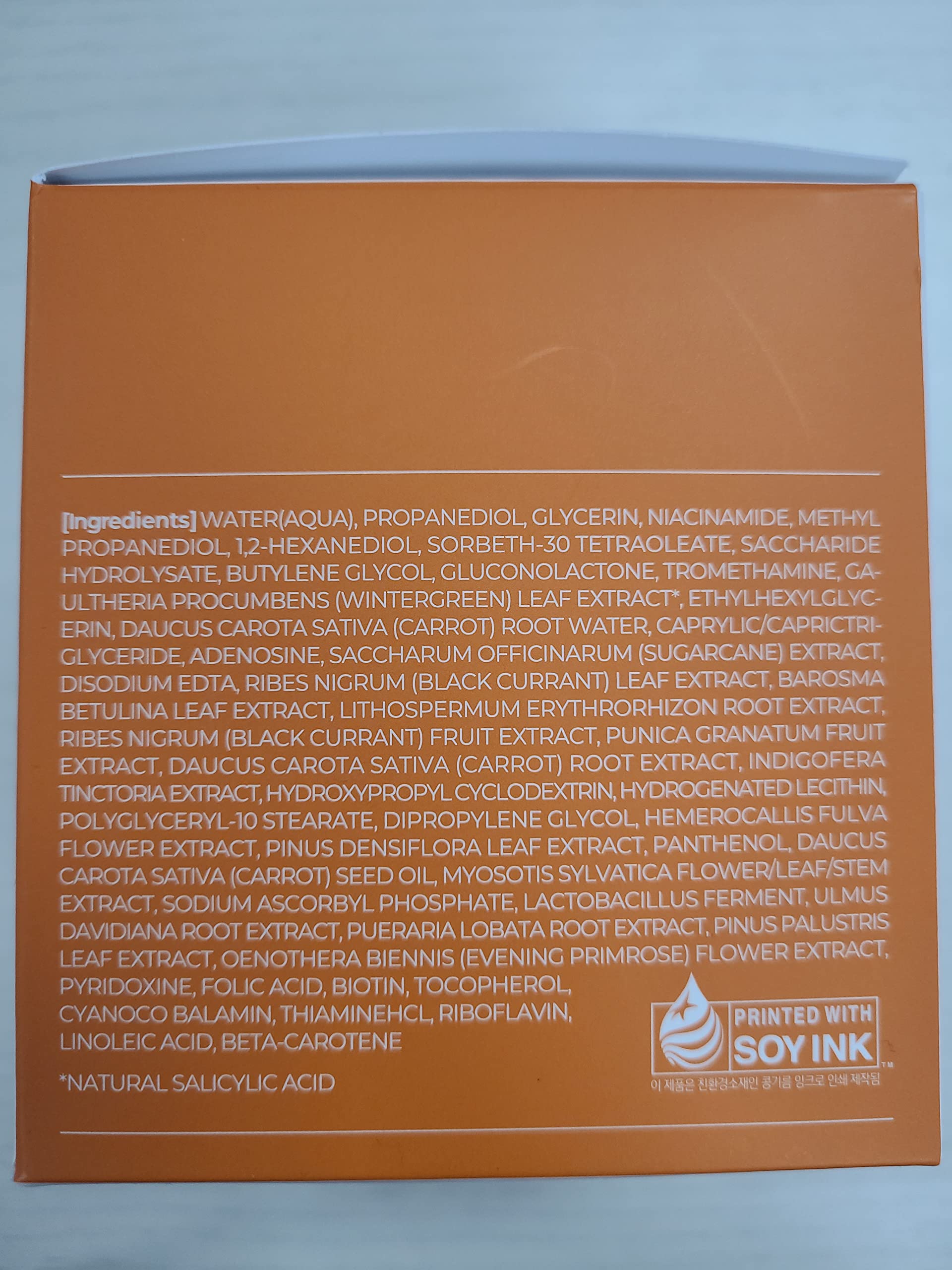 Ingrédients bêta-carotène des APRILSKIN Carrotene Pads.