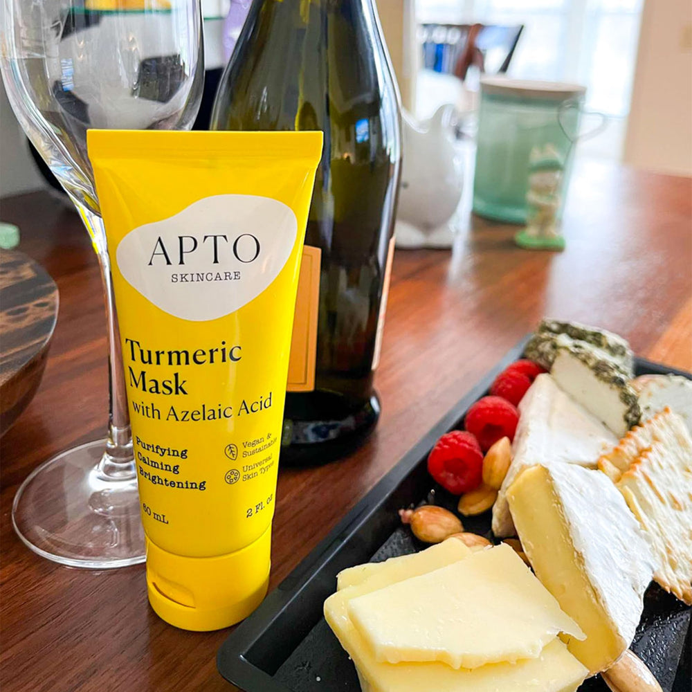 APTO Texture crème – masque riche enveloppant la peau.