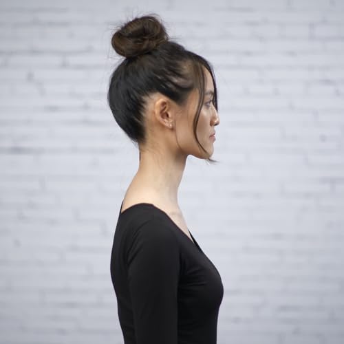 Aquage Pâte Transformante sur cheveux humides, modelage et volume facilités.