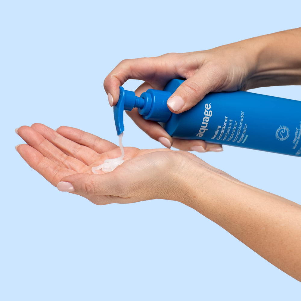 Ambiance espace-bain-spa avec Aquage pour routine capillaire.