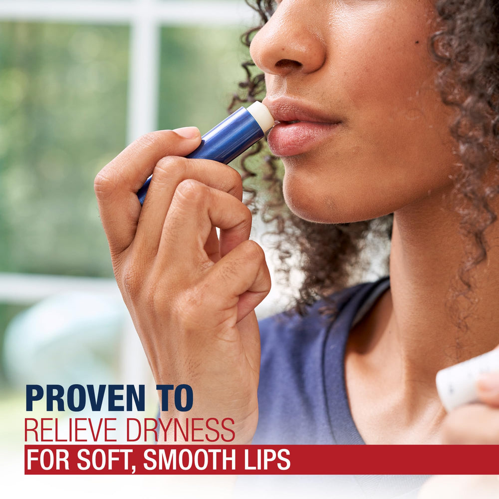 Stick nourrissant Aquaphor, vitamine et karité pour lèvres hydratées.