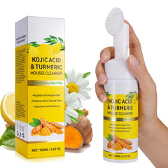 A r b c r n Mousse Nettoyante au Curcuma — emballage élégant et informations utiles.