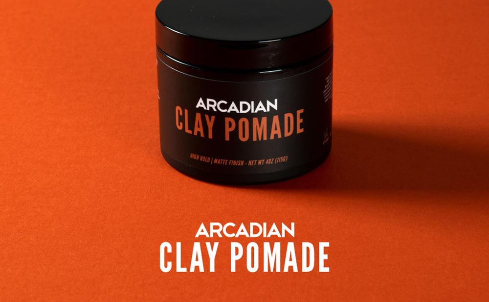 Coiffure classique avec Arcadian Clay Pomade pour un aspect net.