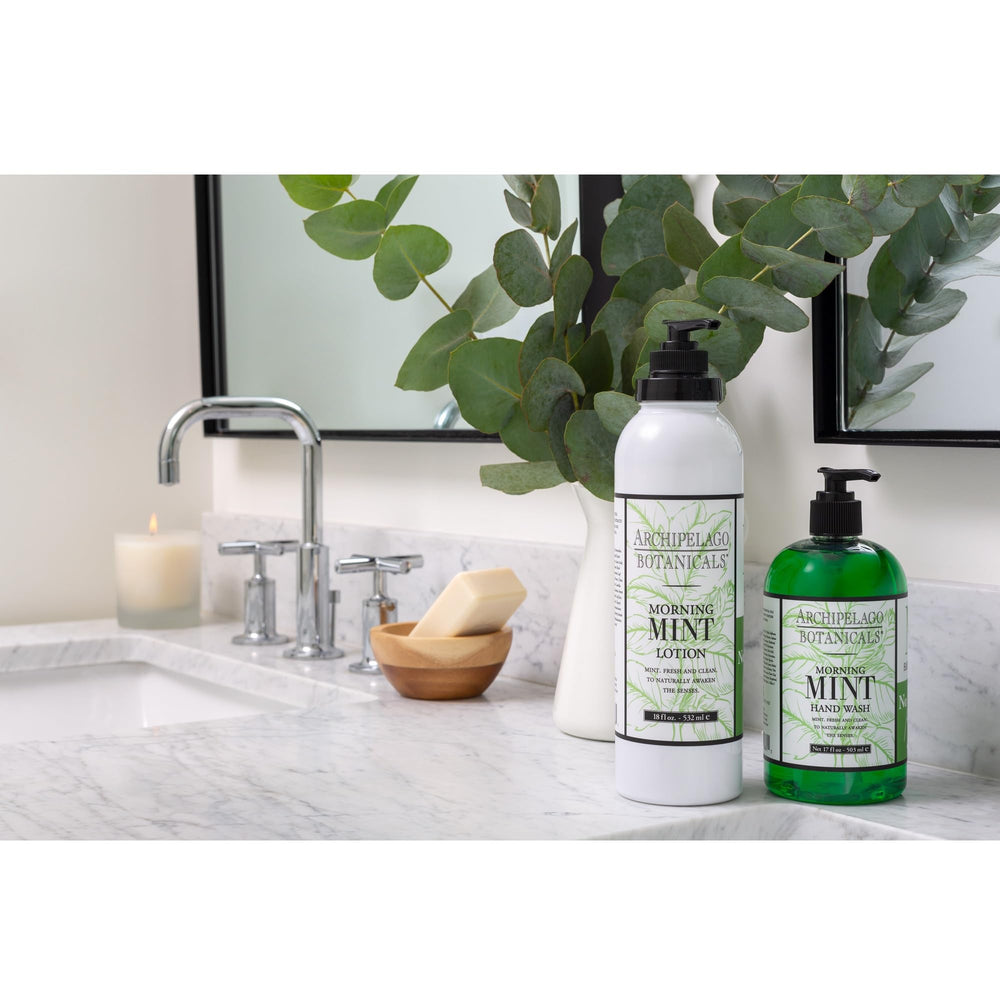 Lotion Matin Menthe d'Archipelago Botanicals, ingrédients basilic – infusion botanique revitalisante.