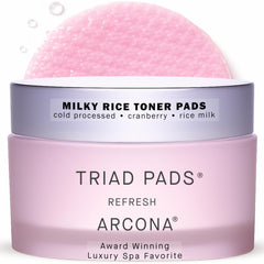 ARCONA tampons tonifiants lactés à la canneberge Triade, emballage élégant et pratique.