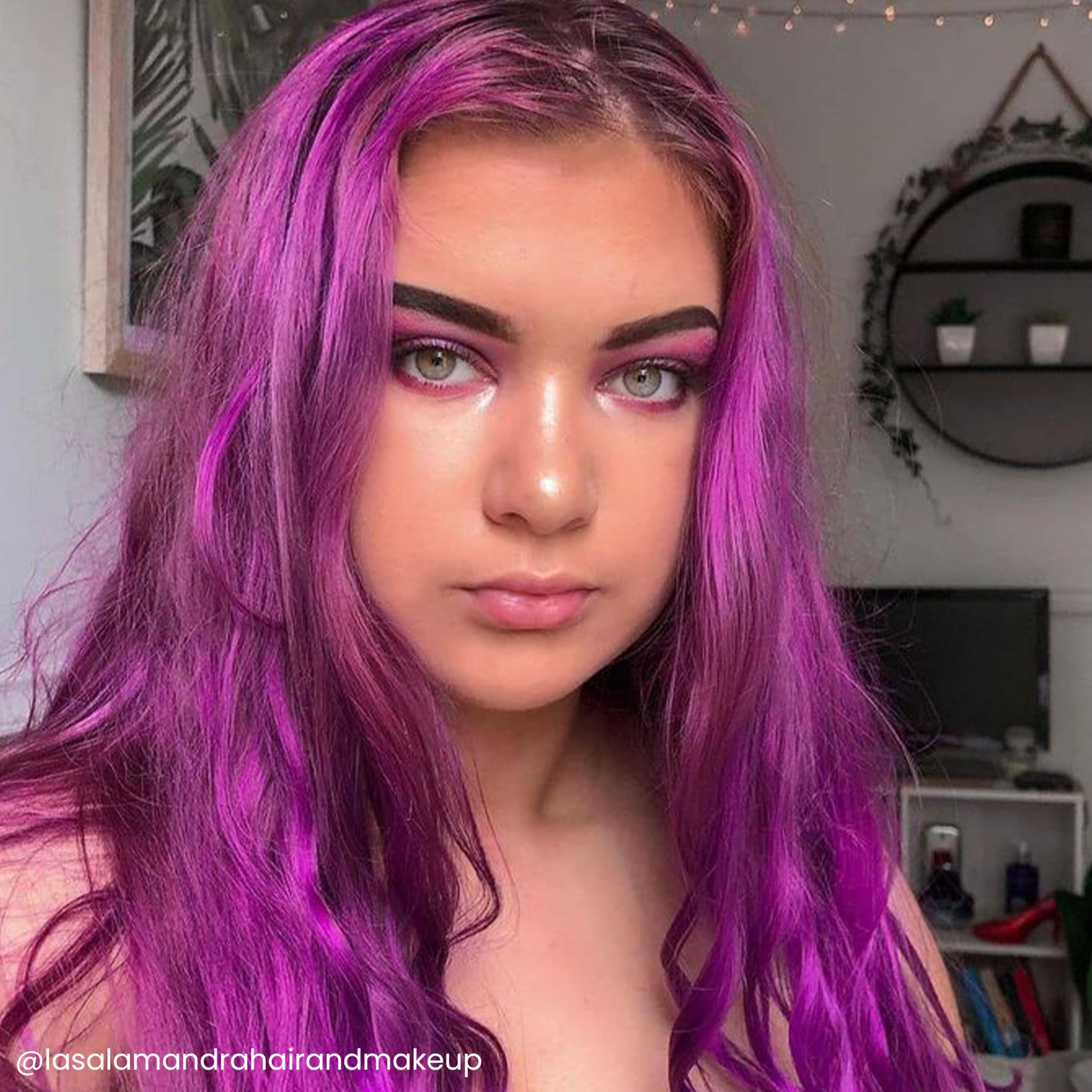 ARCTIC FOX Violet Dream — application douce, couleur végane qui nourrit les cheveux pendant la coloration
