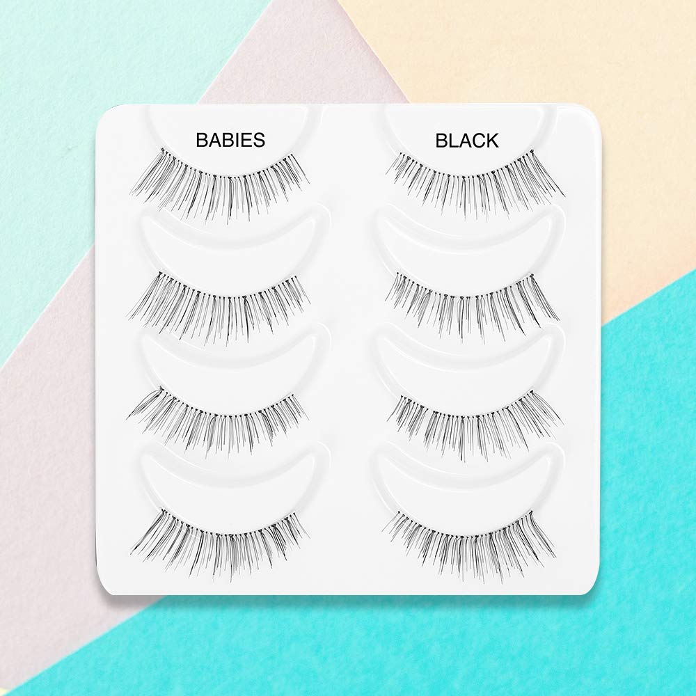 Quatre paires incluses, parfait pour varier les styles.