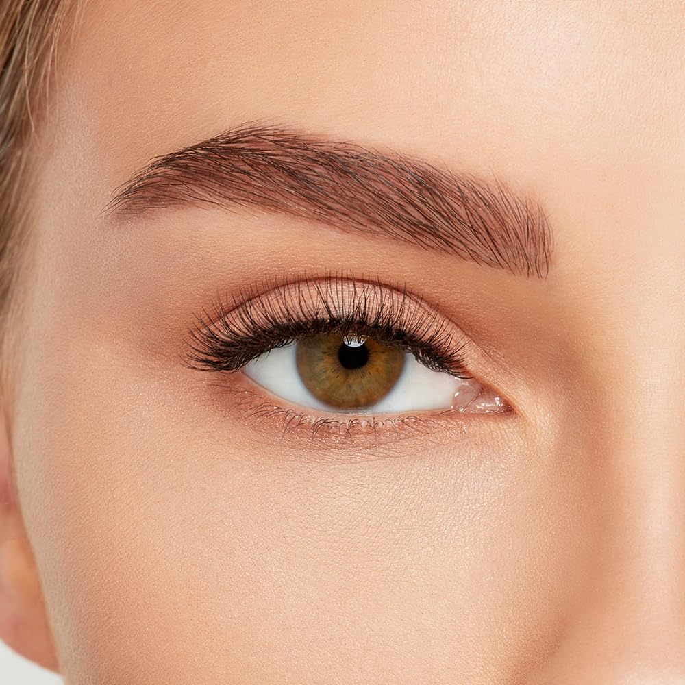 Ardell Naked Lashes 420, look naturel, idéal pour le quotidien.