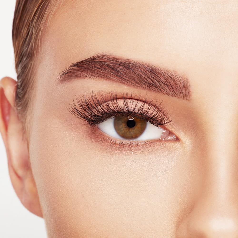 Ardell Naked Lashes 422 application-douce pour un ajustement précis.