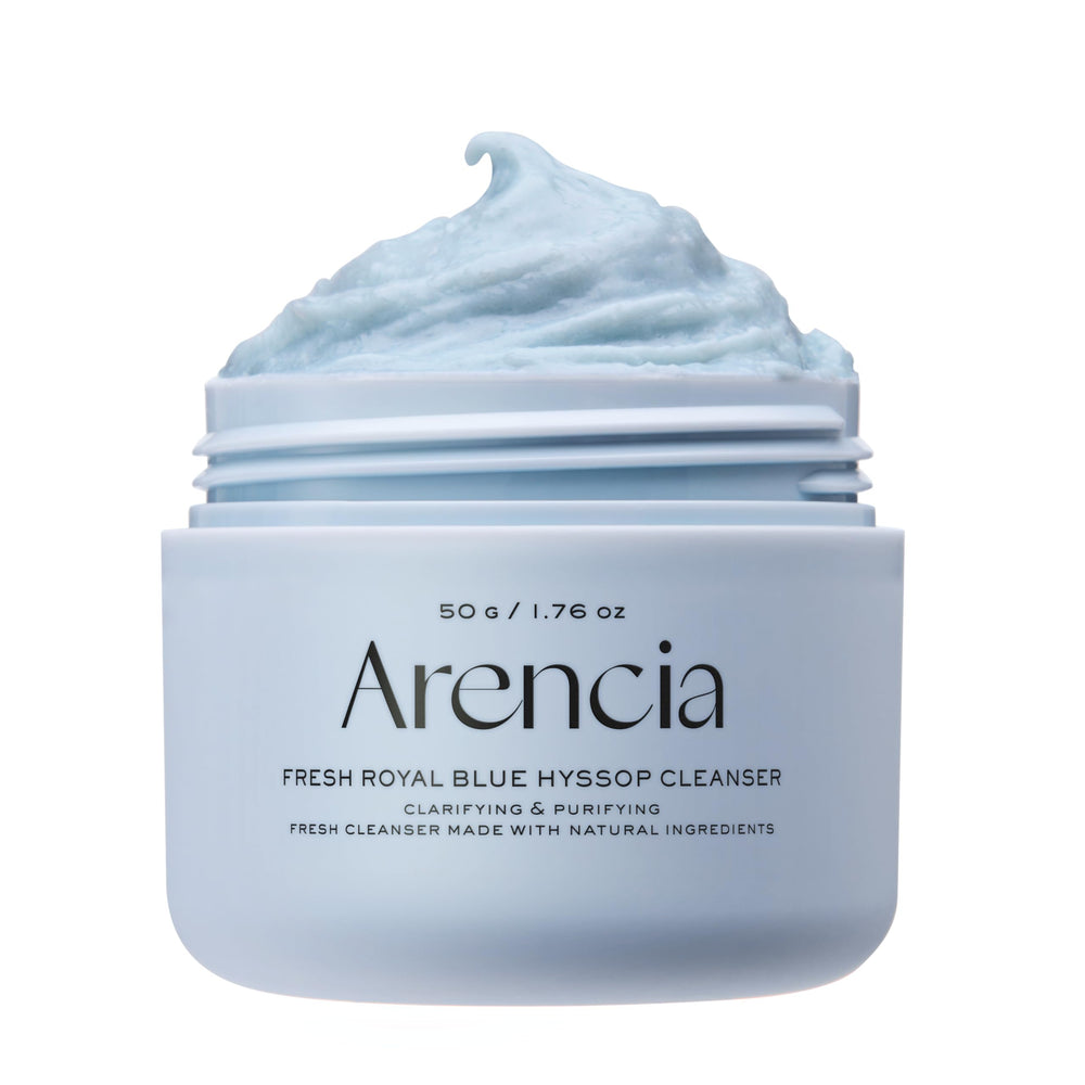 Arencia Hyssop Brightening Scrub – bouteille en vue, exfoliation douce pour peau éclatante