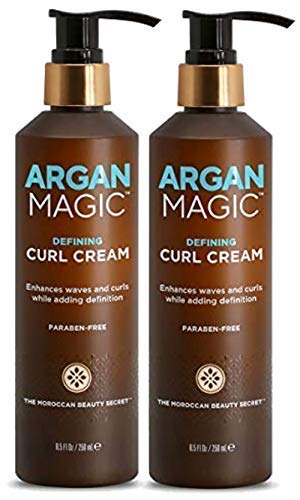 Texture hydratante et lumineuse d’Argan Magic pour des boucles éclatantes.