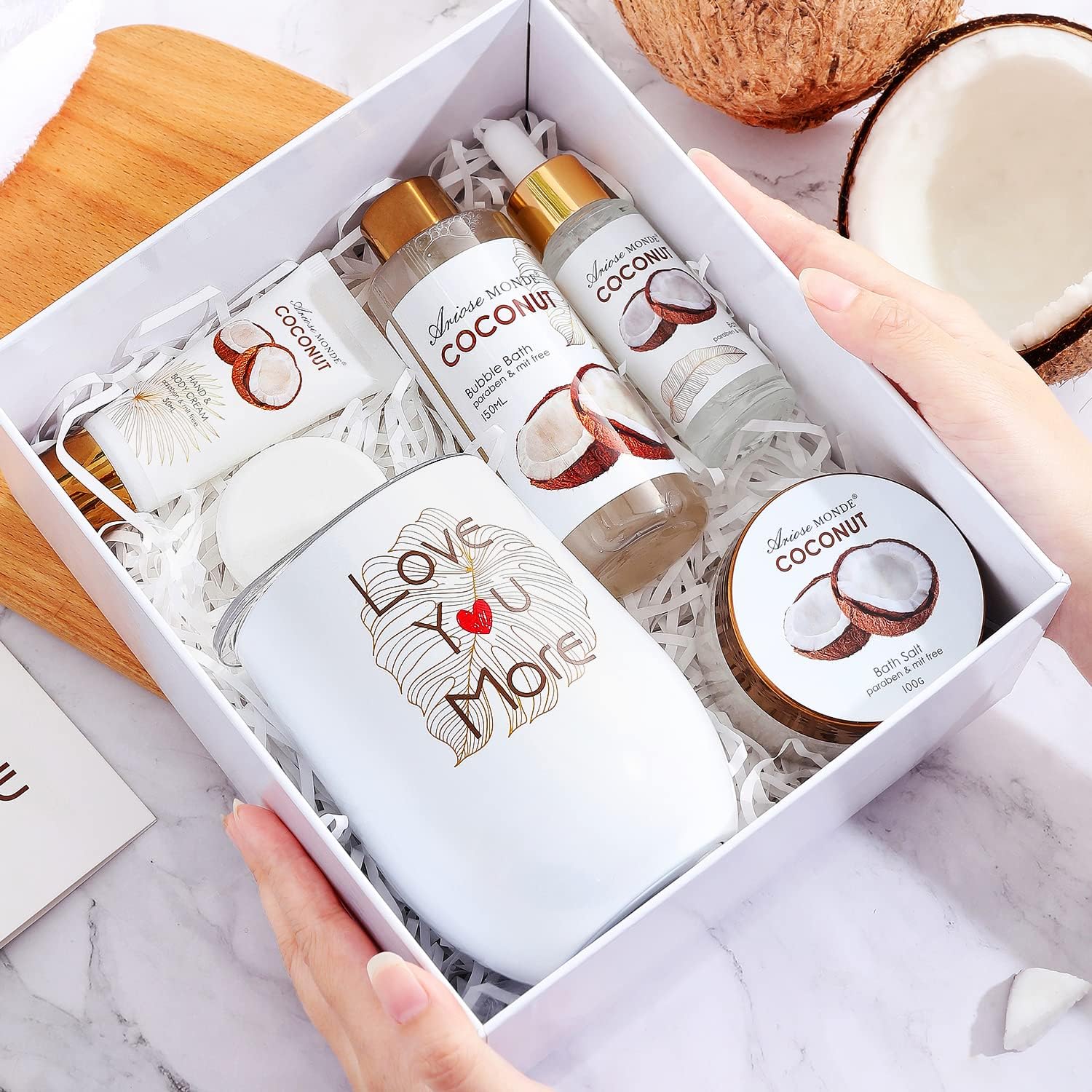 Boîte cadeau spa ArioseMonde prête à offrir pour anniversaire.