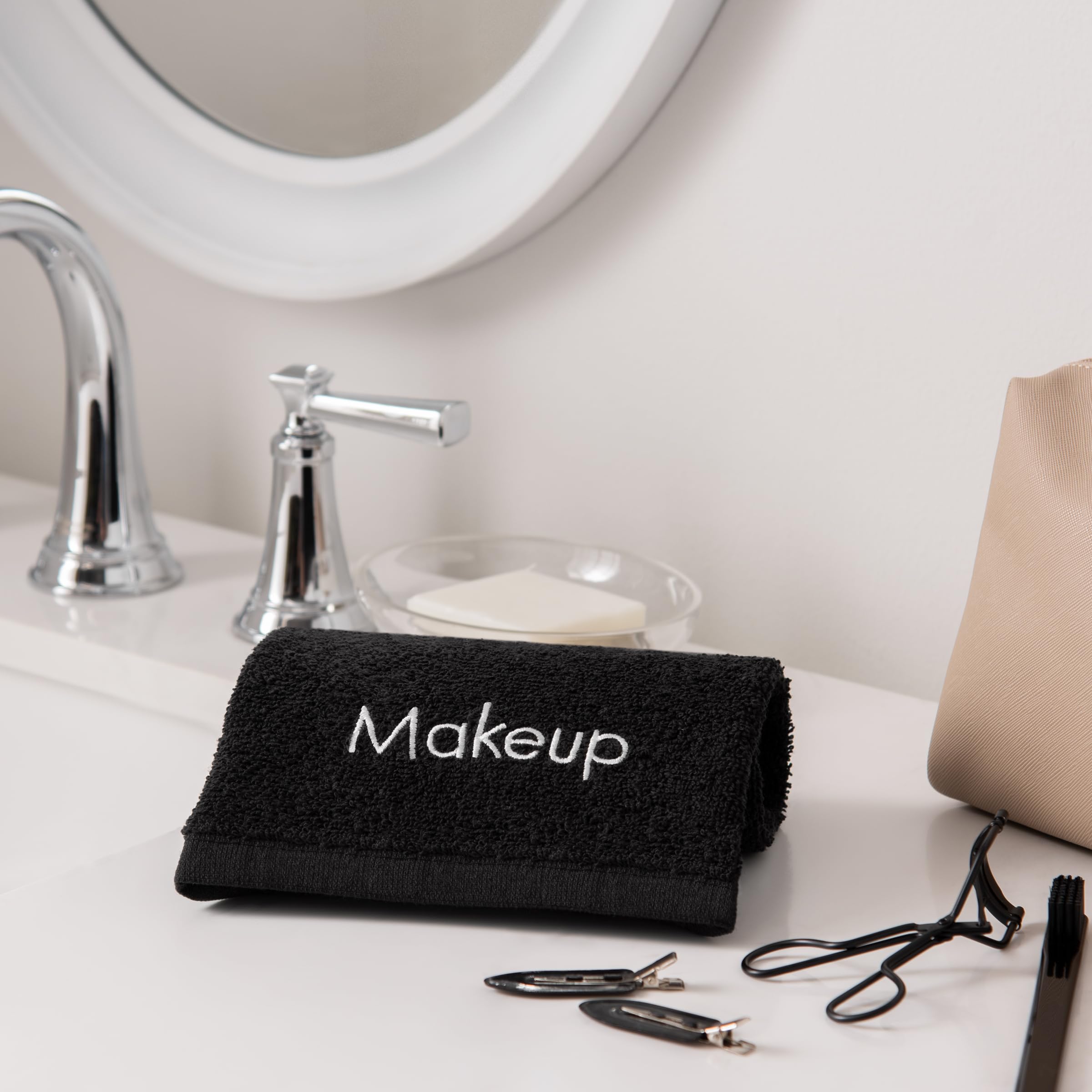 Arkwright essuie-visage noir en coton doux, absorption efficace pour démaquillage.