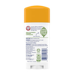 Arm & Hammer Essentials déodorant solide – ingrédients naturels visibles pour une routine simple.