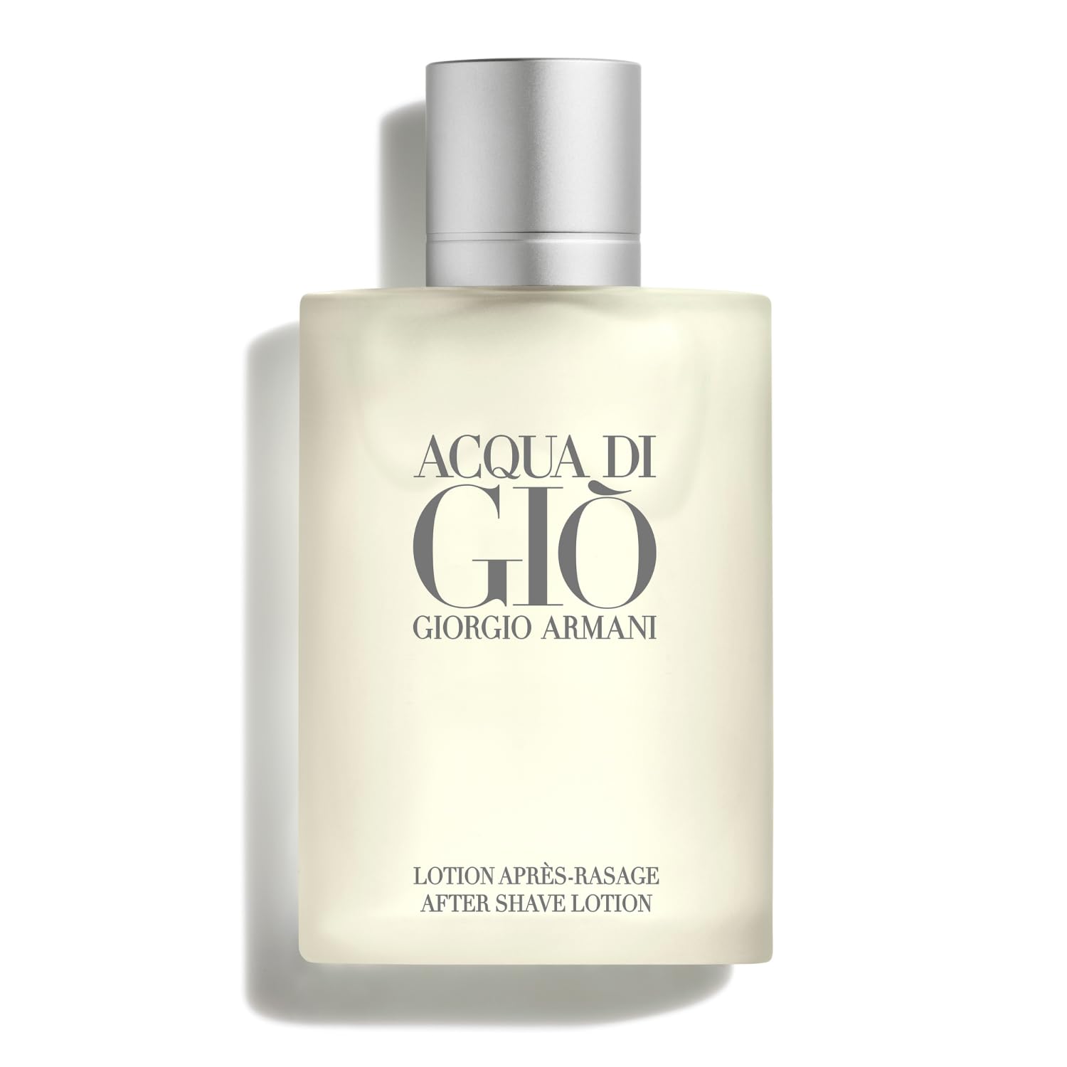 Armani Beauty Acqua di Gio, bouteille design, parfum frais et élégant pour l'homme moderne.